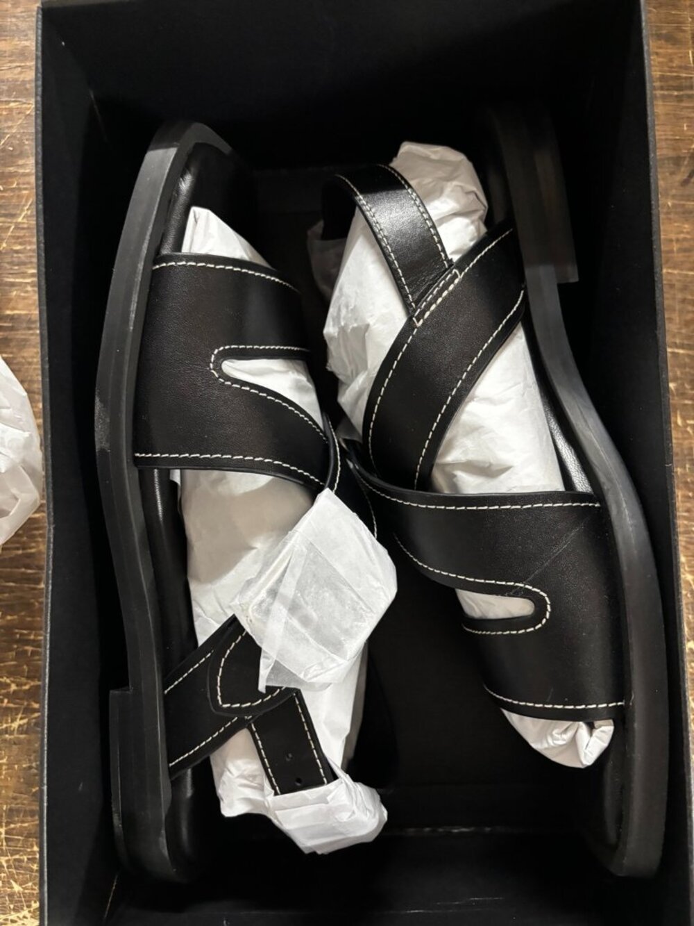 Coach Archival Buckle Leather Sandals Black Women’s Size 9 Brand New